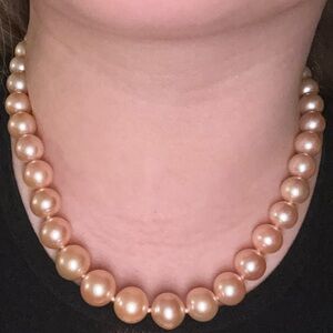 Real Rose gold pearls by Baroque